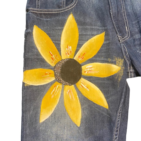 Size 32 Safari Denim Customized Distressed & Painted Jeans - Picture 2 of 15